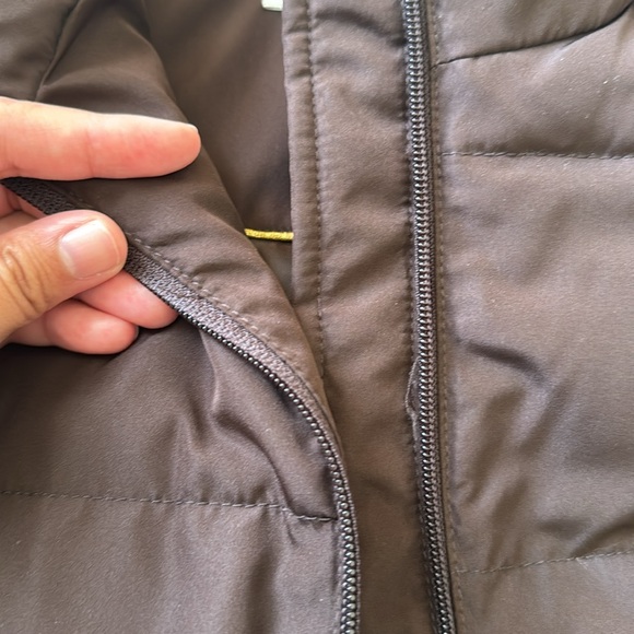Charter Club Brown Puffer Vest Petite Small – Zip Front, Quilted, Lightweight - Picture 10 of 10